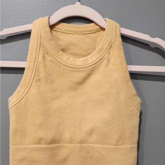 Alo ,size S - Picture 3 of 3